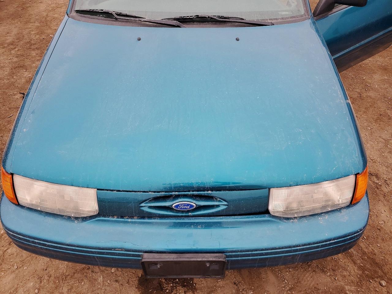 1995 Ford Escort lx