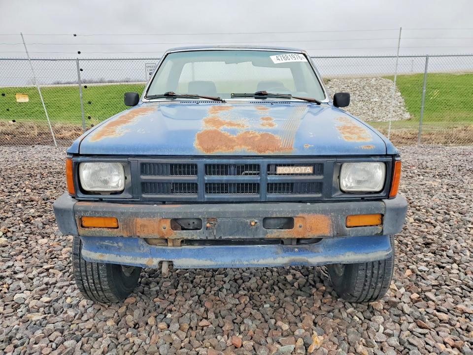 1986 Toyota Pickup Base
