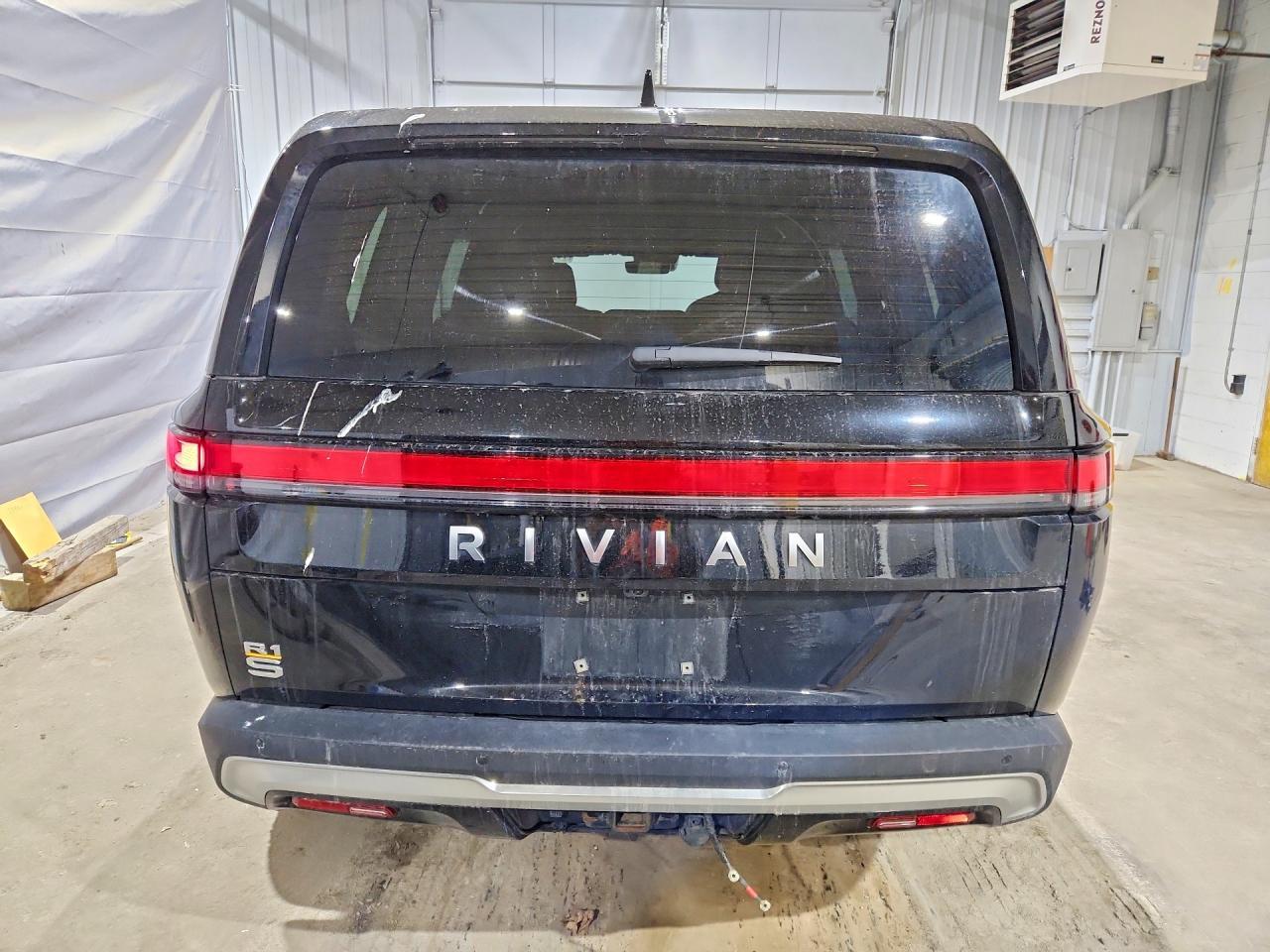 2022 Rivian R1S Launch Edition