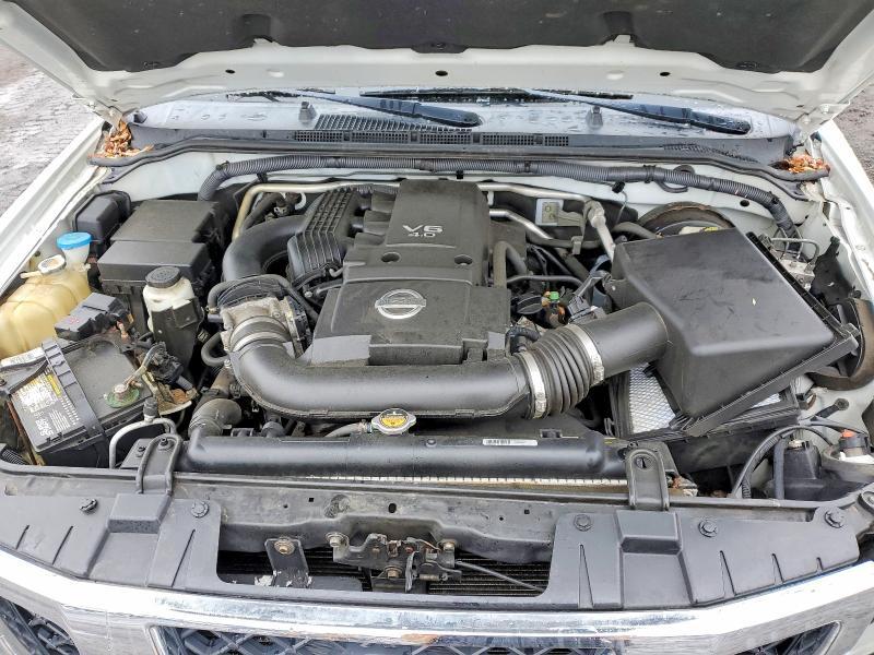 2012 Nissan Frontier S