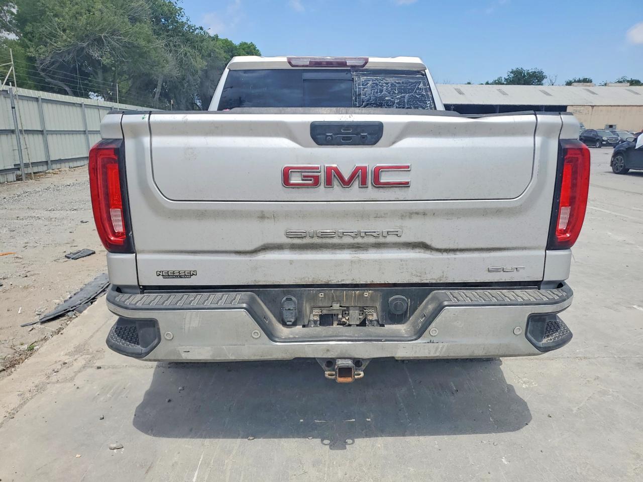 2020 GMC Sierra C1500 SLT