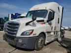 2020 Freigliner Cascadia 126