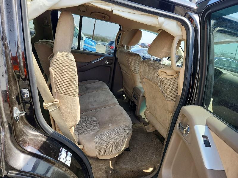 2012 Nissan Pathfinder s