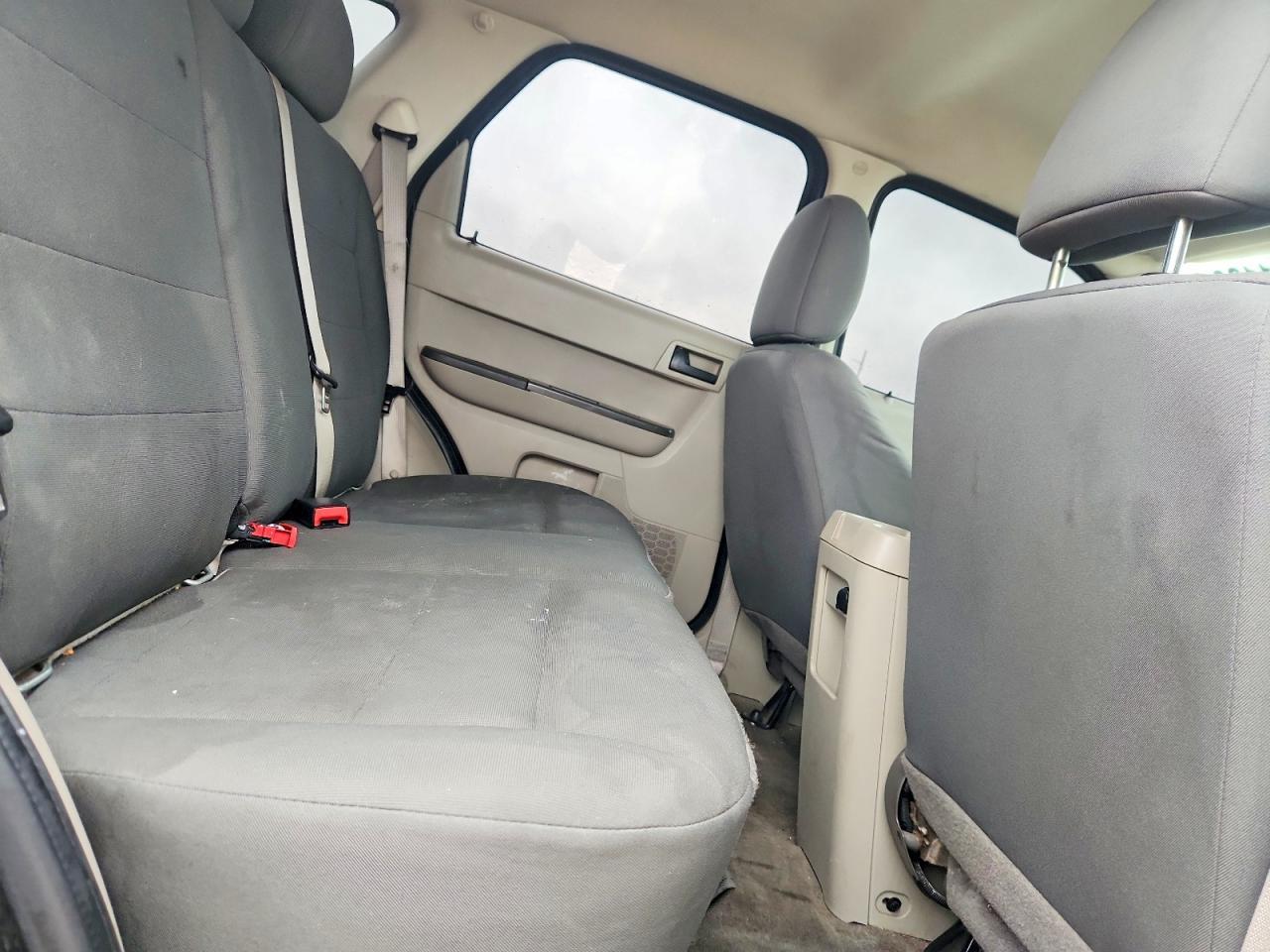 2010 Ford Escape xls
