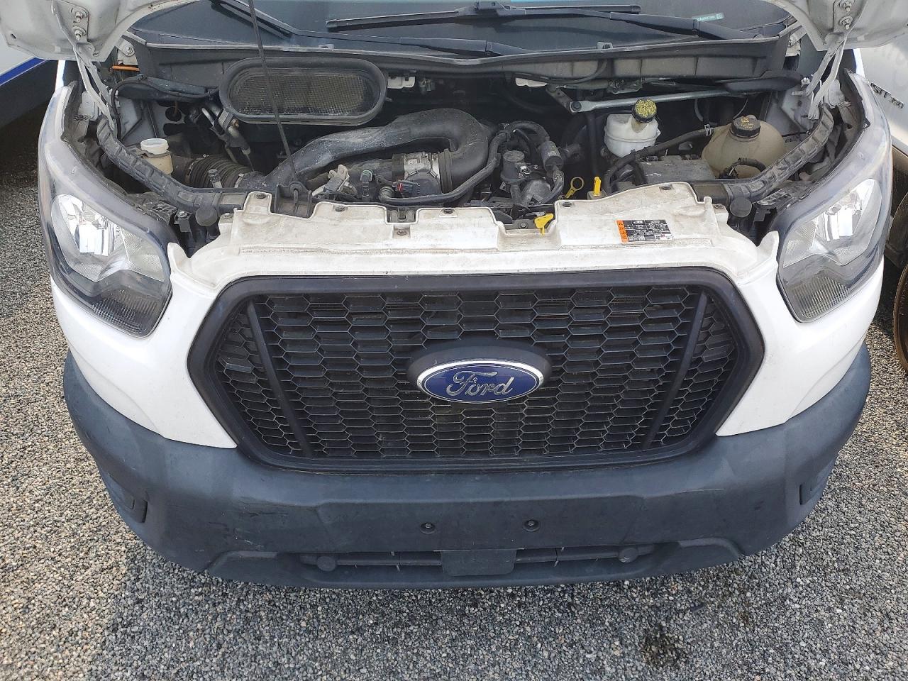 2021 Ford Transit Delivery Truck