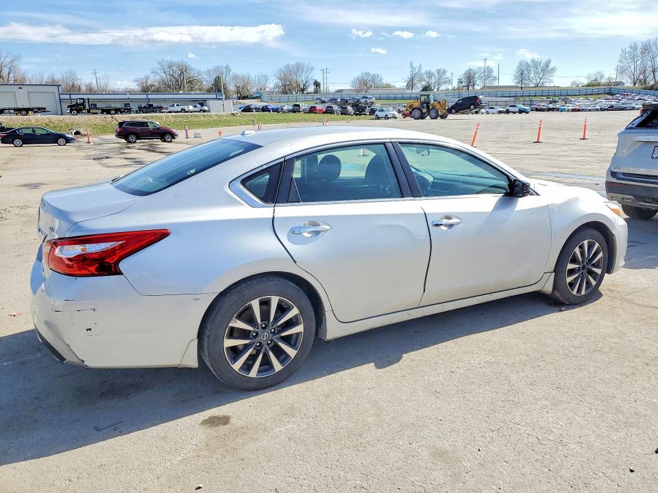 2016 Nissan Altima 2.5 sv