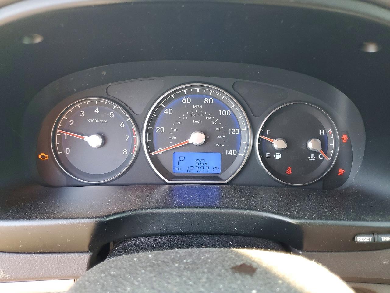 2012 Hyundai Santa fe gls