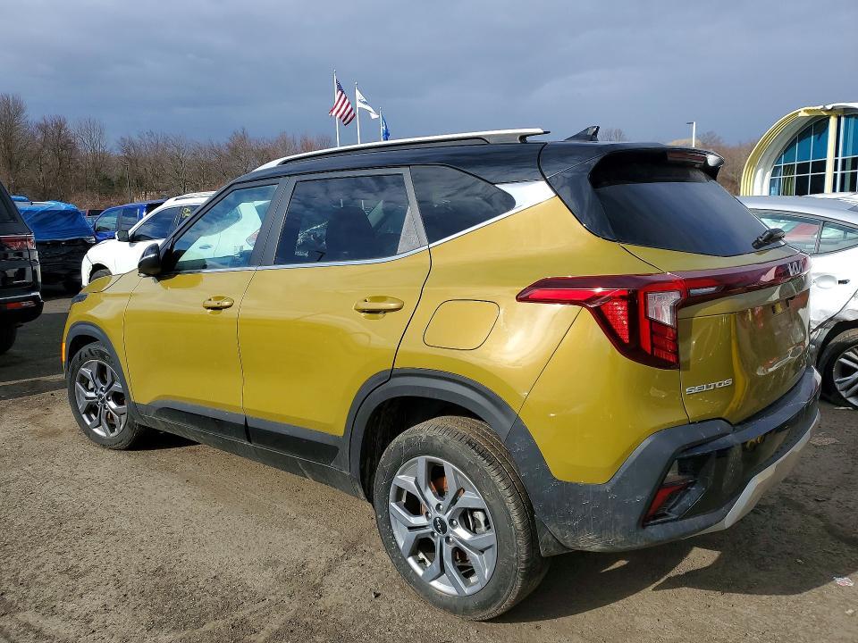 2024 KIA Seltos s