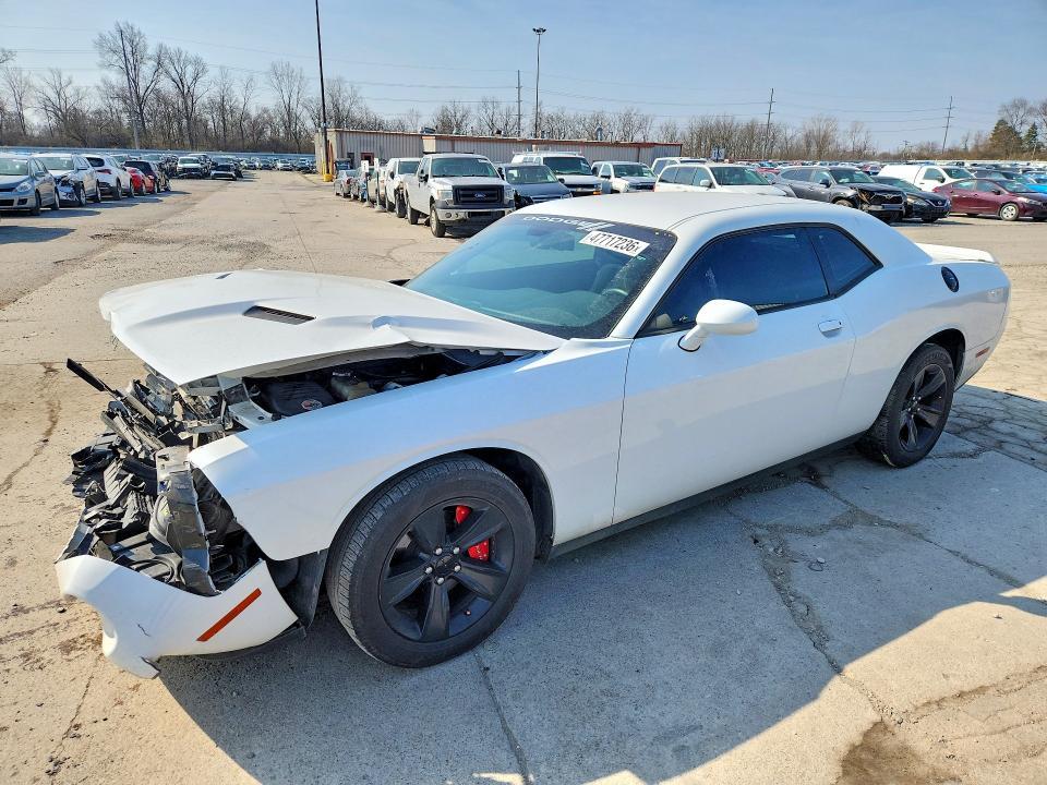 2015 Dodge Challenger sxt