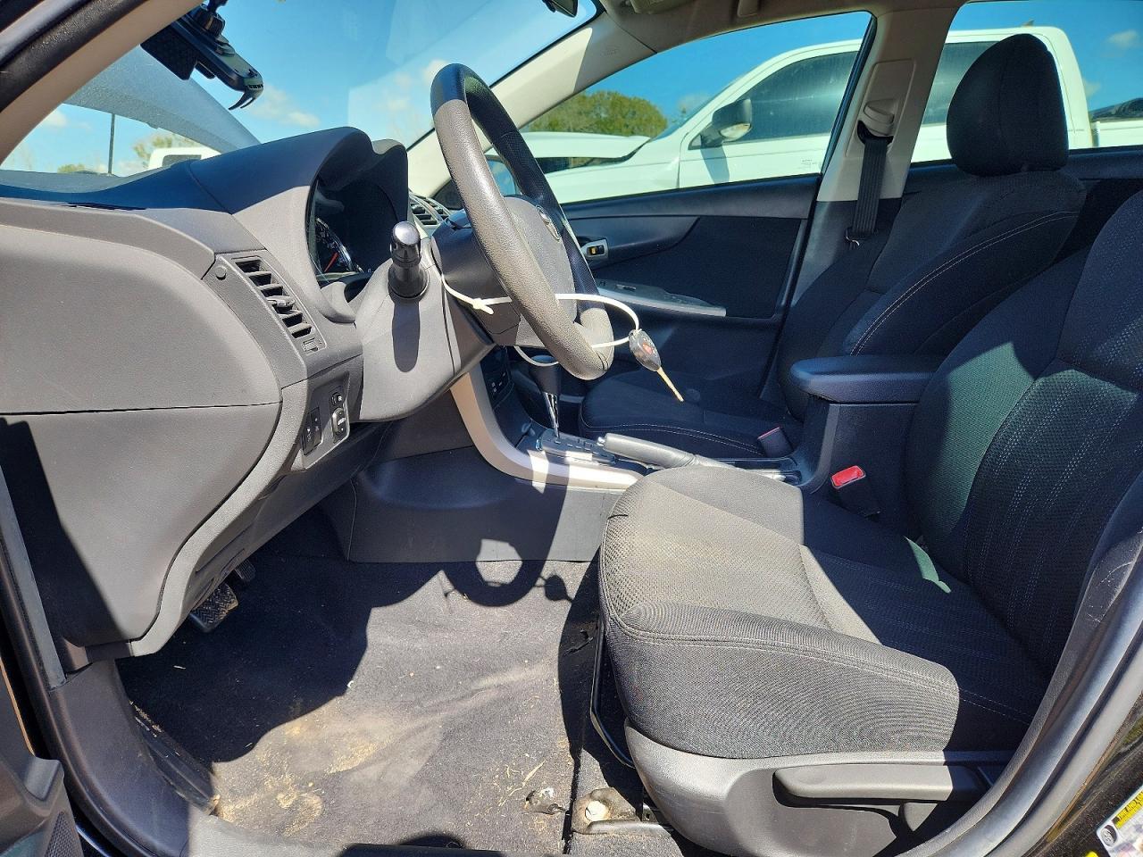 2013 Toyota Corolla s