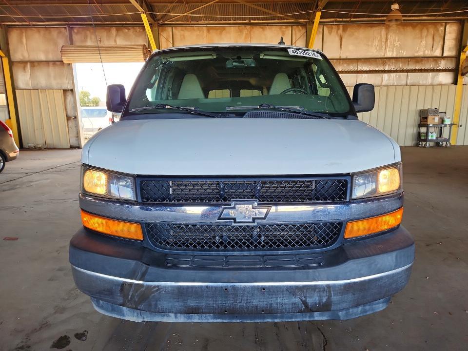 2017 Chevrolet Express G3500 LT