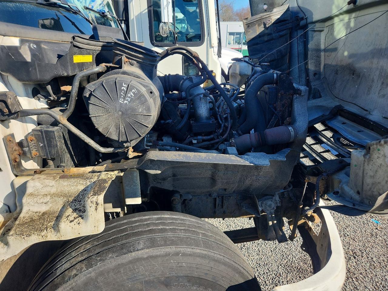 2016 Hino 268 BOX Truck