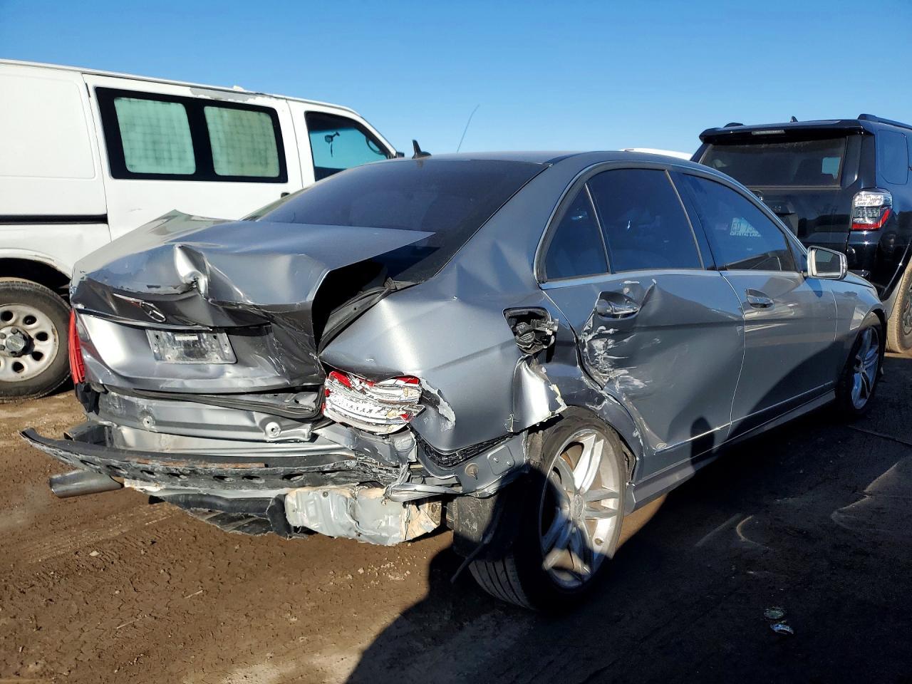 2014 Mercedes-Benz C 250