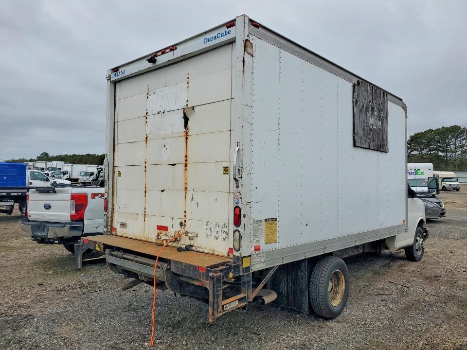 2008 Chevrolet Express BOX Truck