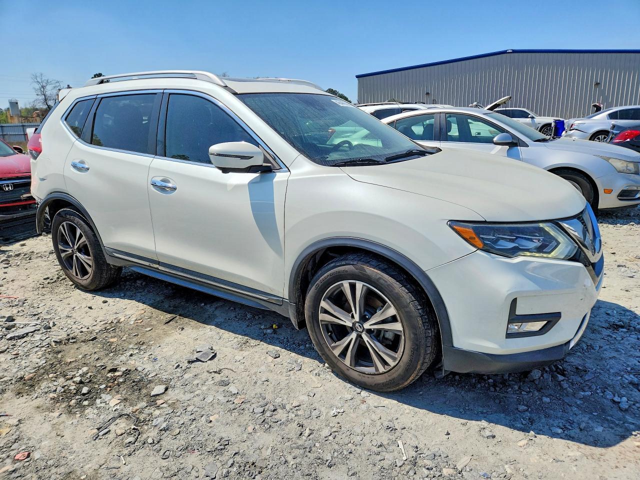2017 Nissan Rogue sl
