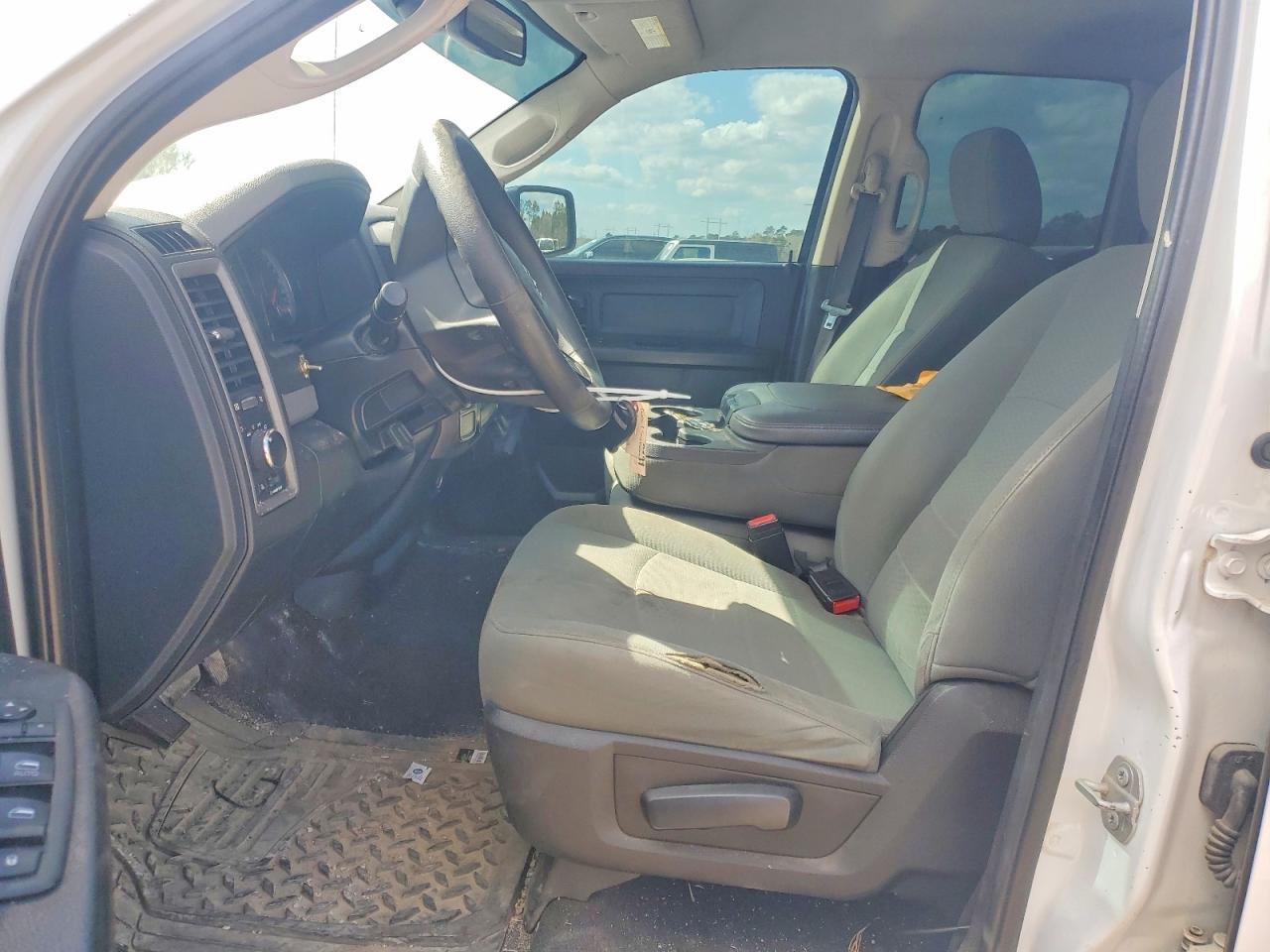 2020 Dodge RAM 1500 Classic Tradesman
