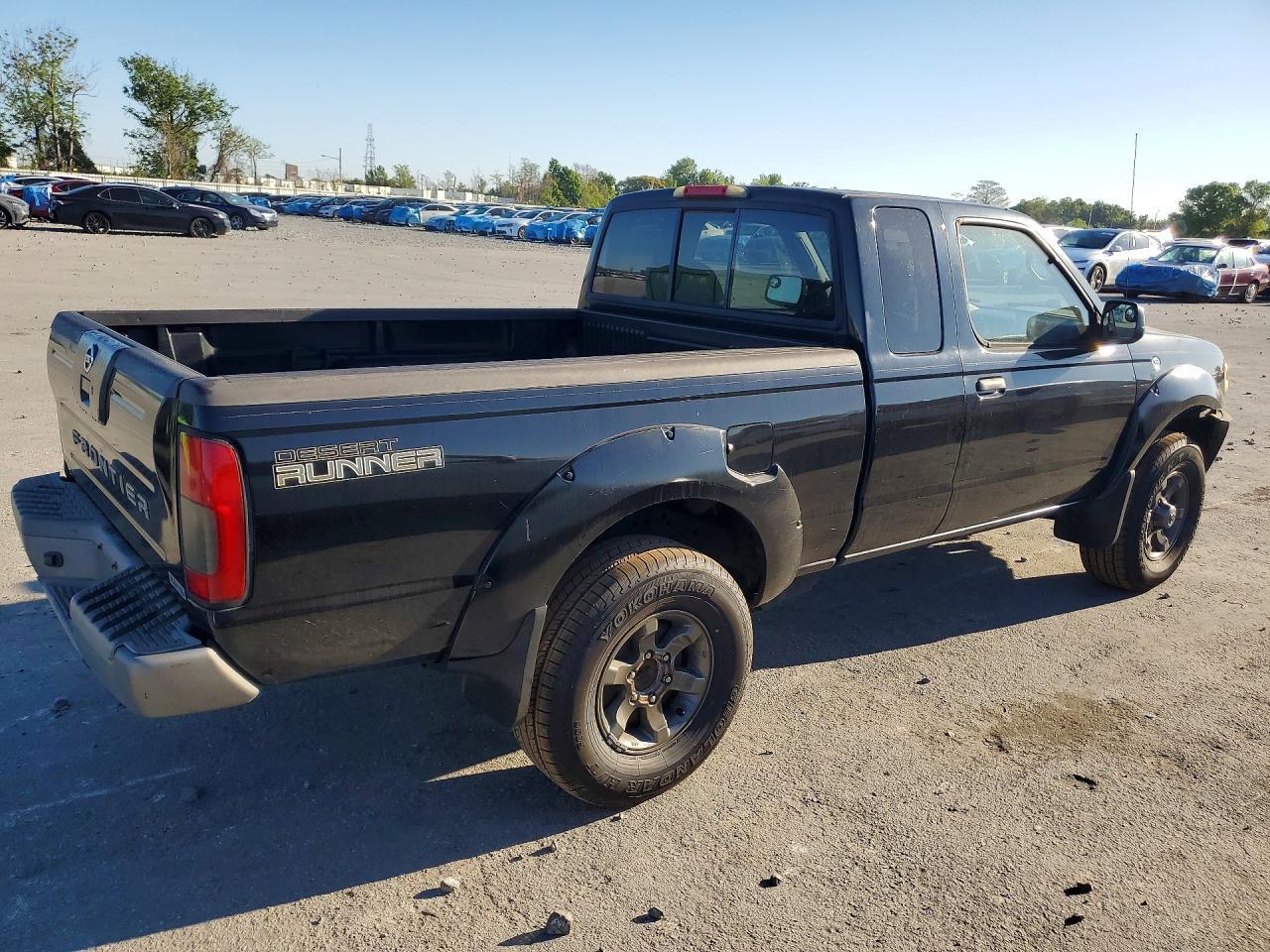 2004 Nissan Frontier XE-V6 Desert Runner