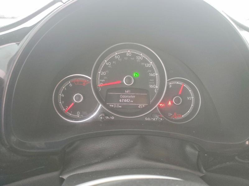 2018 Volkswagen Beetle s