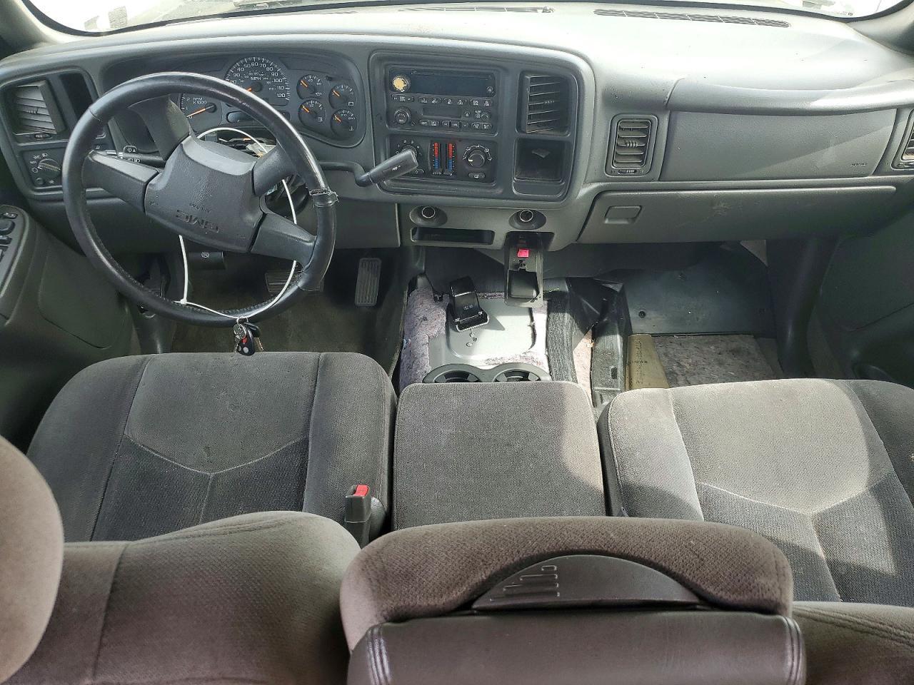 2005 GMC New Sierra C1500