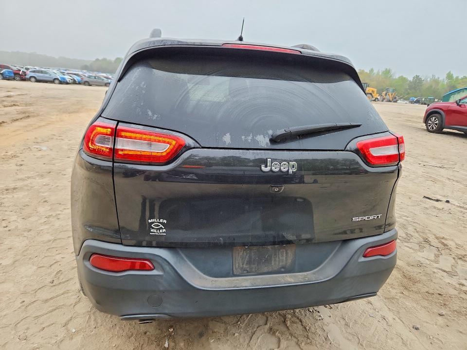 2016 Jeep Cherokee Sport