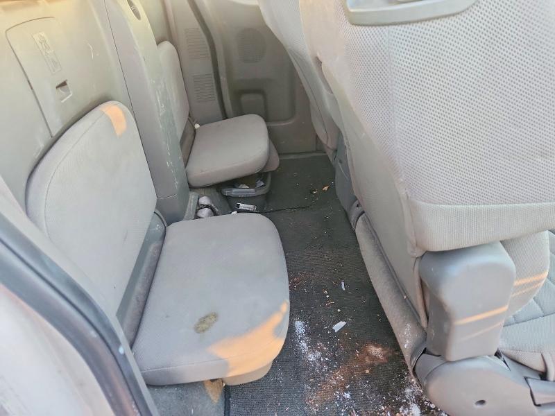 2006 Nissan Frontier XE