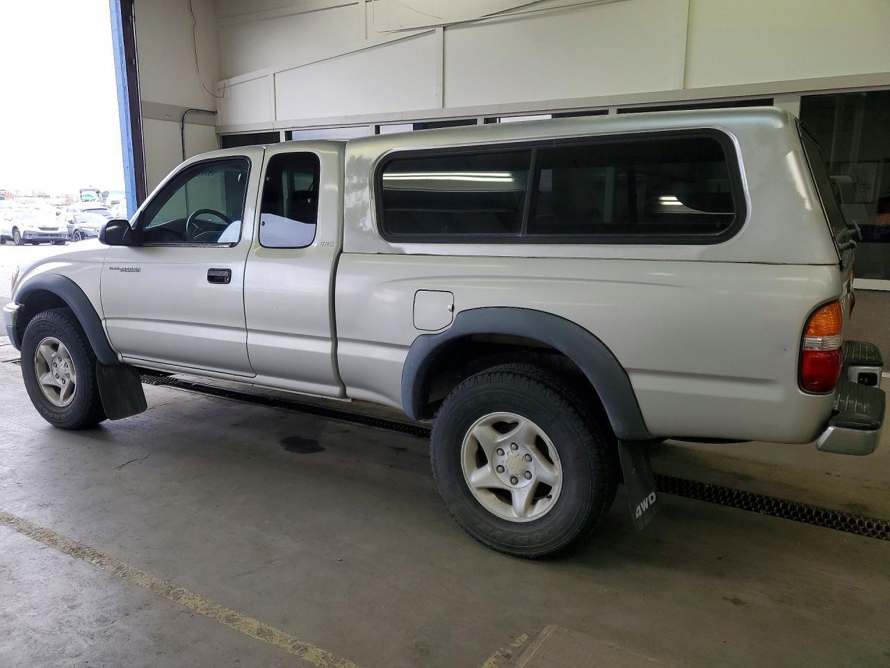 2001 Toyota Tacoma Base