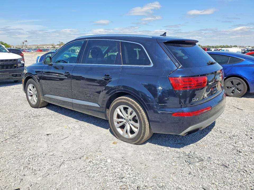 2017 Audi Q7 Premium Plus