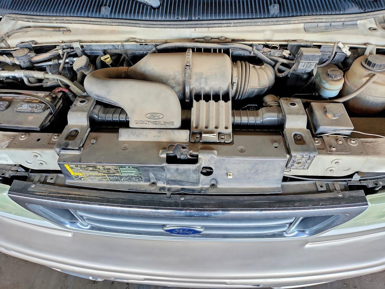 2004 Ford Econoline