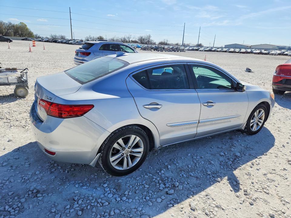 2013 Acura Ilx 20
