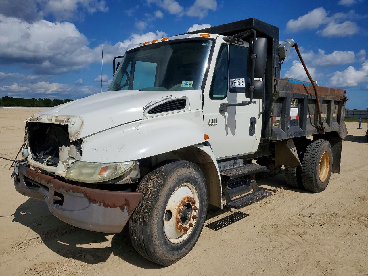 2006 International 4300 Dump Truck