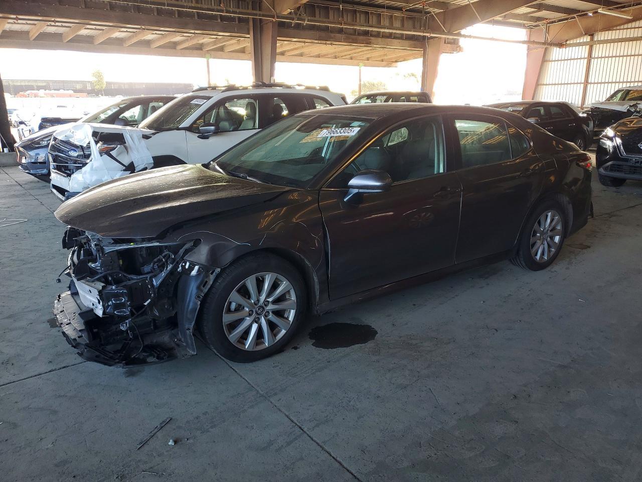 2019 Toyota Camry le