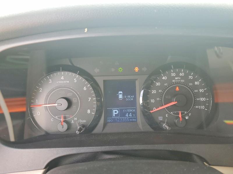 2016 Toyota Sienna le 8-passenger