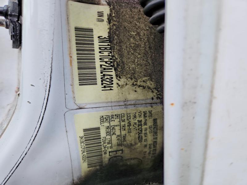2010 Nissan Versa 1.8 s