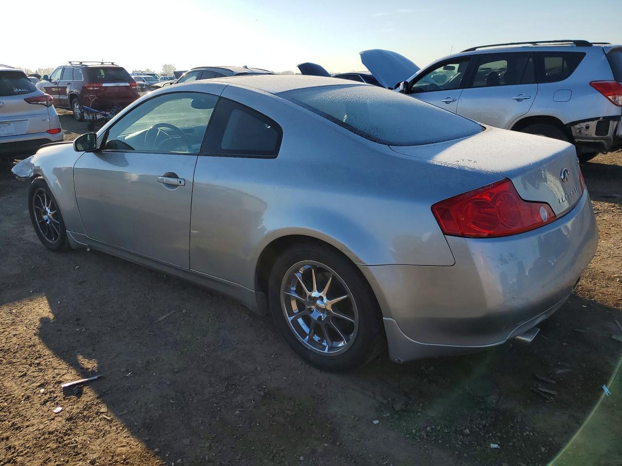 2004 Infiniti G35 Base