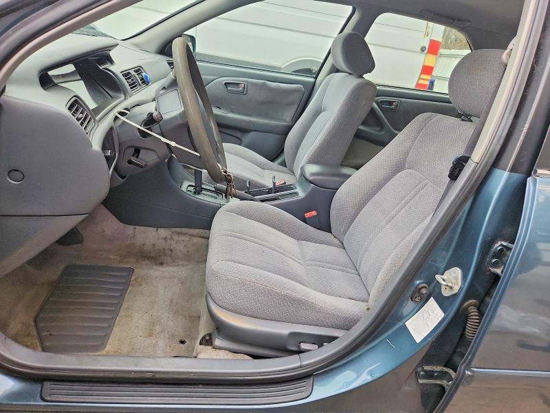 2001 Toyota Camry le