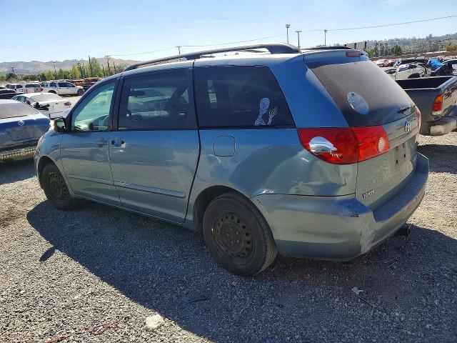 2006 Toyota Sienna le 7 Passenger
