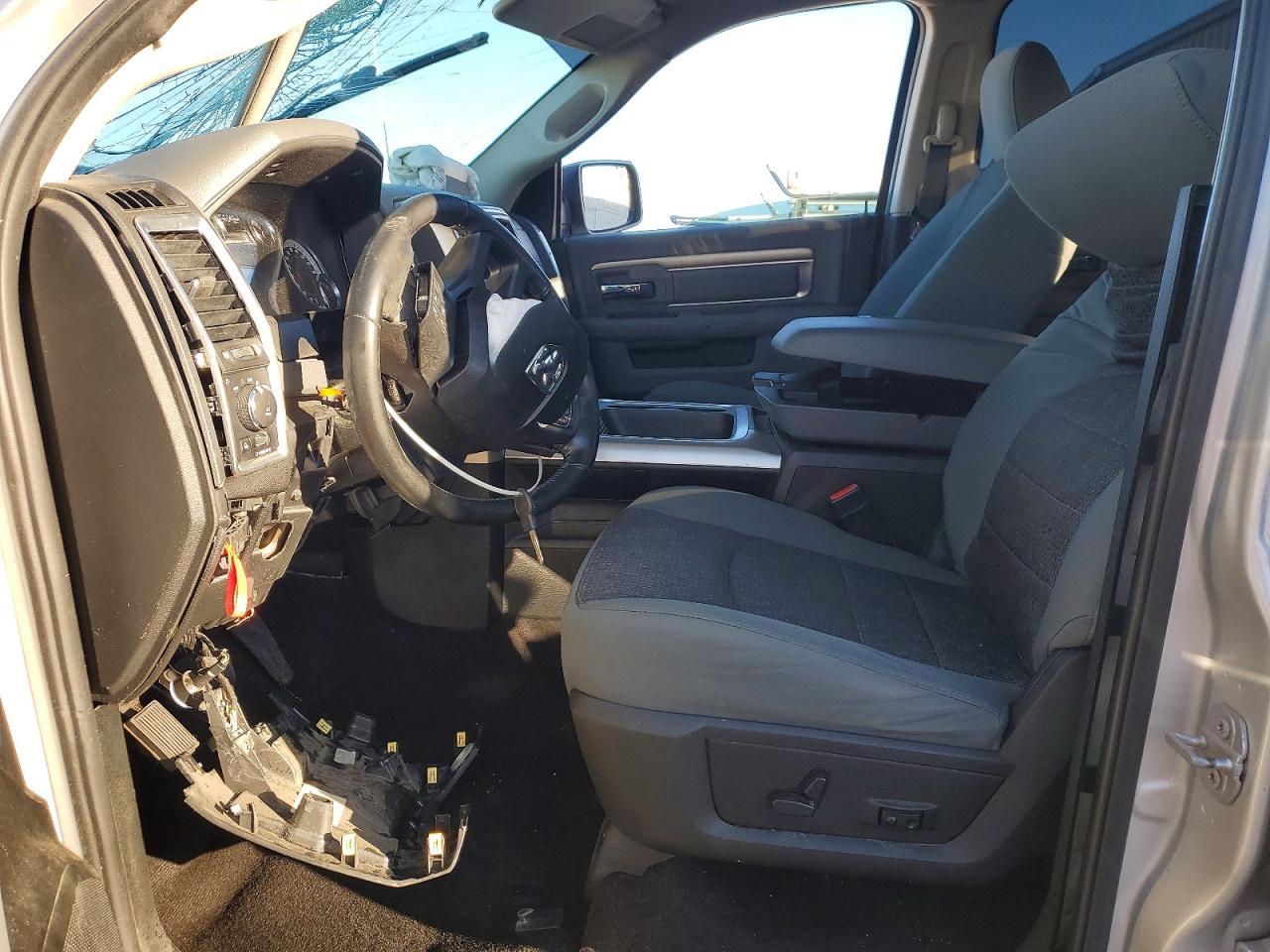 2018 Dodge RAM 1500 SLT