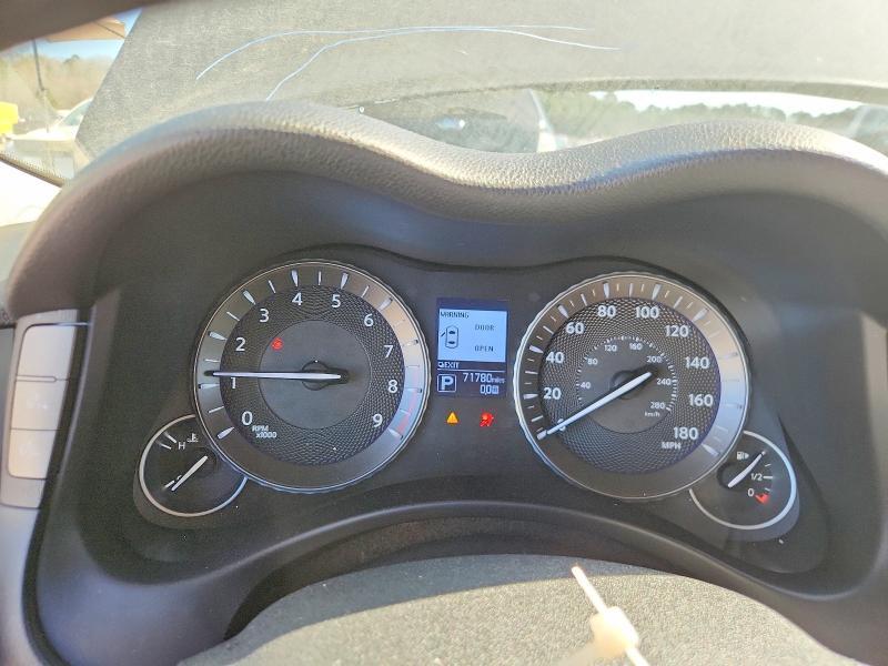 2017 Infiniti Q70 3.7