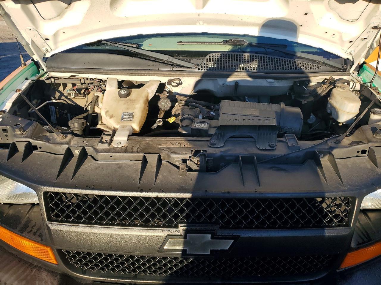 2013 Chev Rolet Express 3500 Cargo Delivery Van