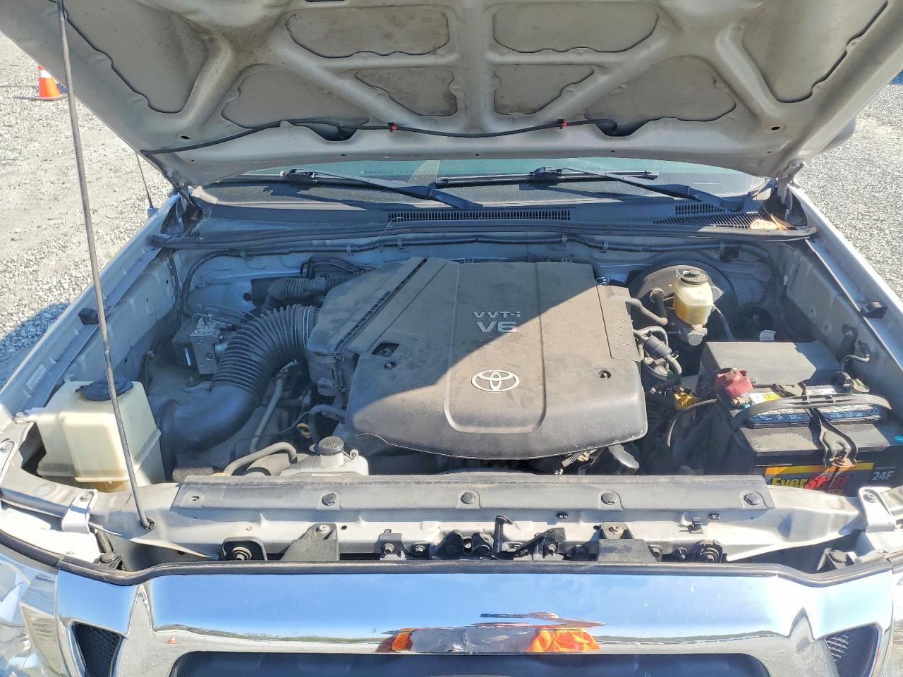2005 Toyota Tacoma V6