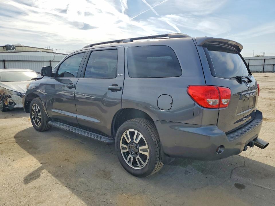 2017 Toyota Sequoia SR5