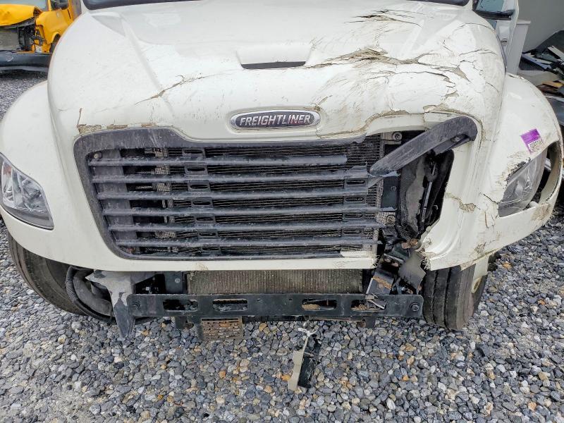2023 Freigliner 2023 Freightliner Business Class M2 BOX Truck