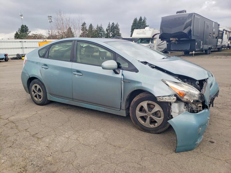 2014 Toyota Prius Three