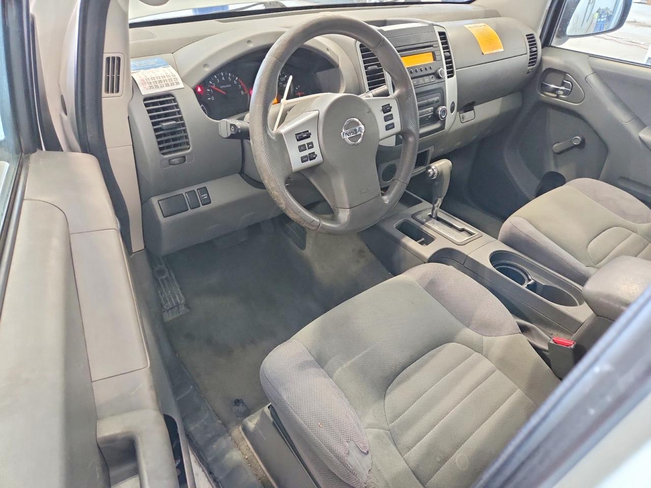 2015 Nissan Frontier S