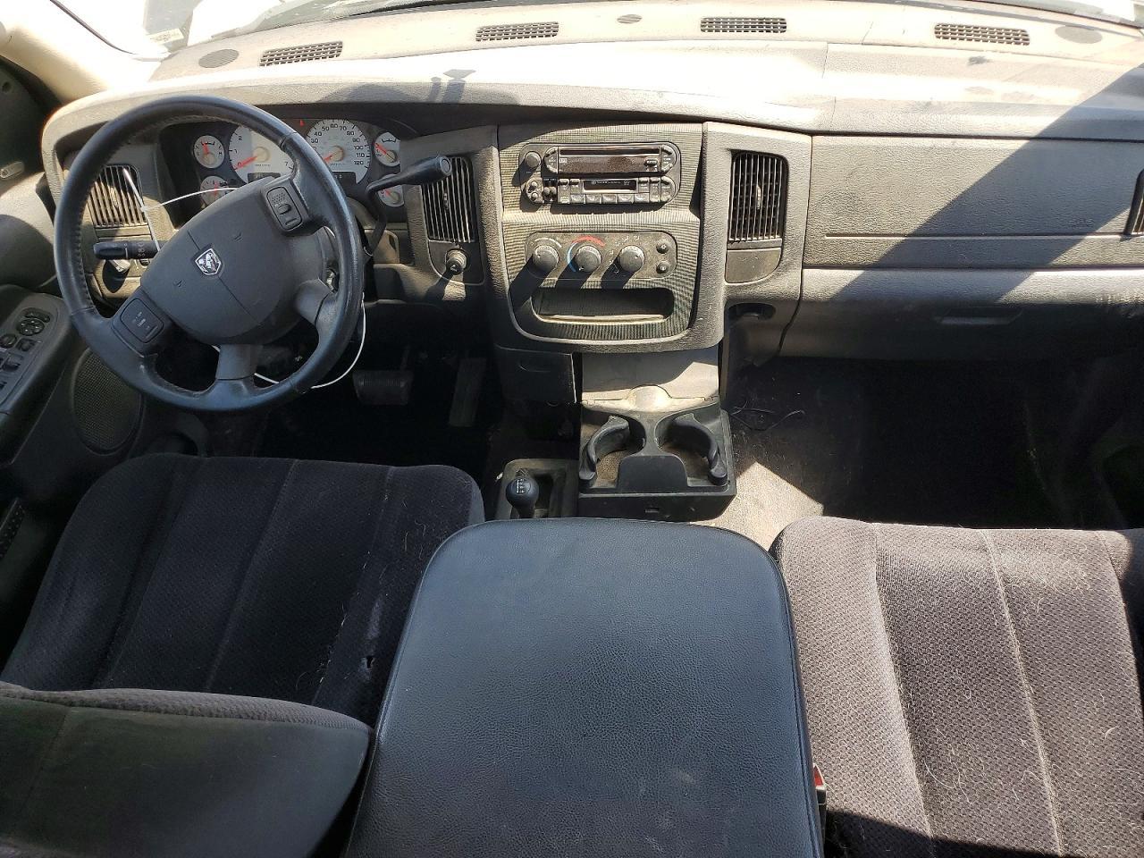 2004 Dodge RAM 1500 ST