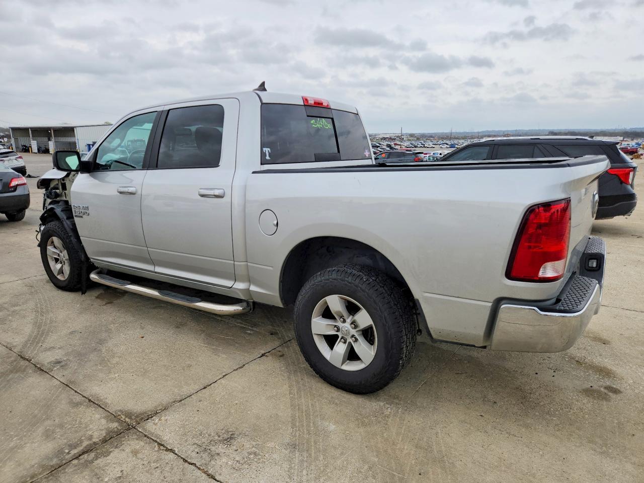 2019 Dodge RAM 1500 Classic SLT