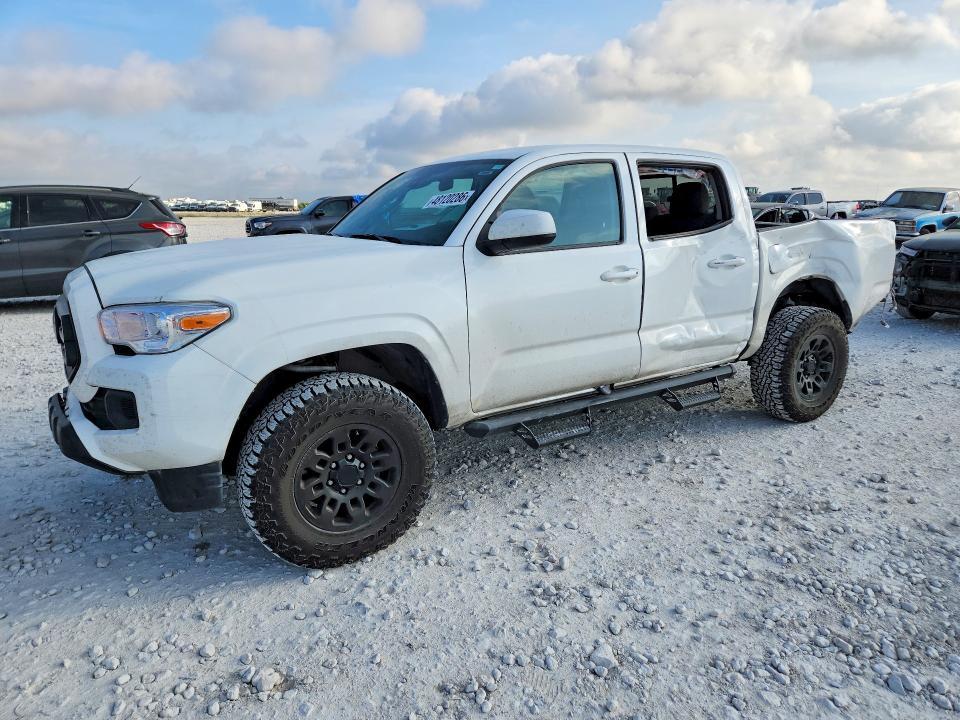 2022 Toyota Tacoma SR V6