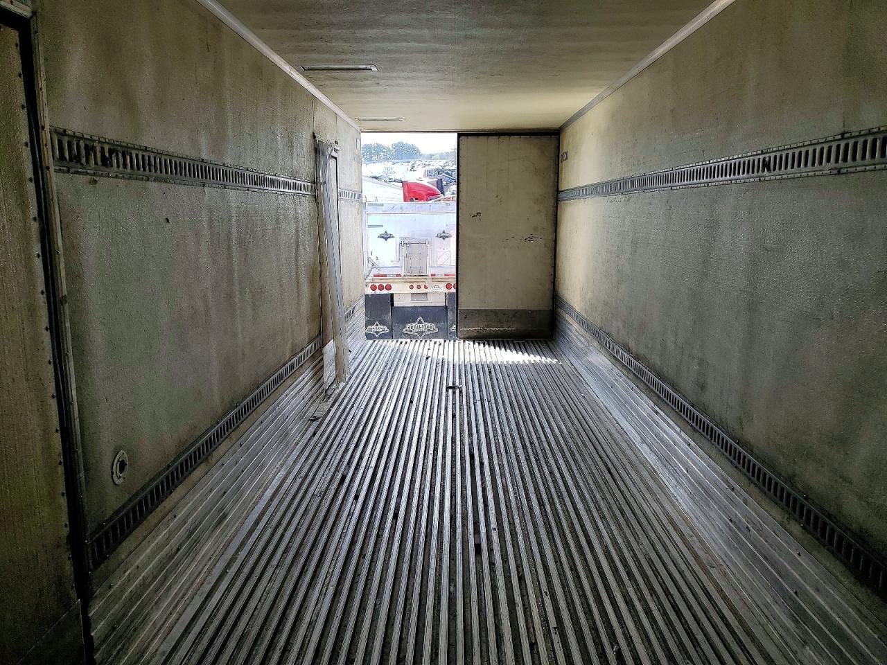 2016 Utility VS2RA Refrigerated Van Trailer