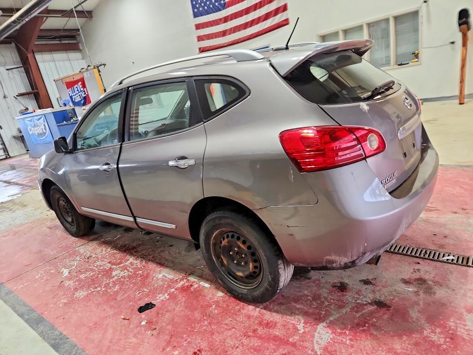 2015 Niss Rogue Select