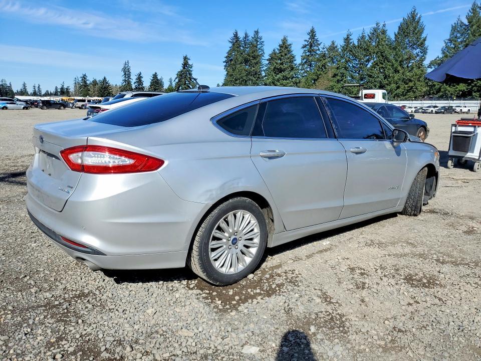 2013 Ford Fusion se Hybrid